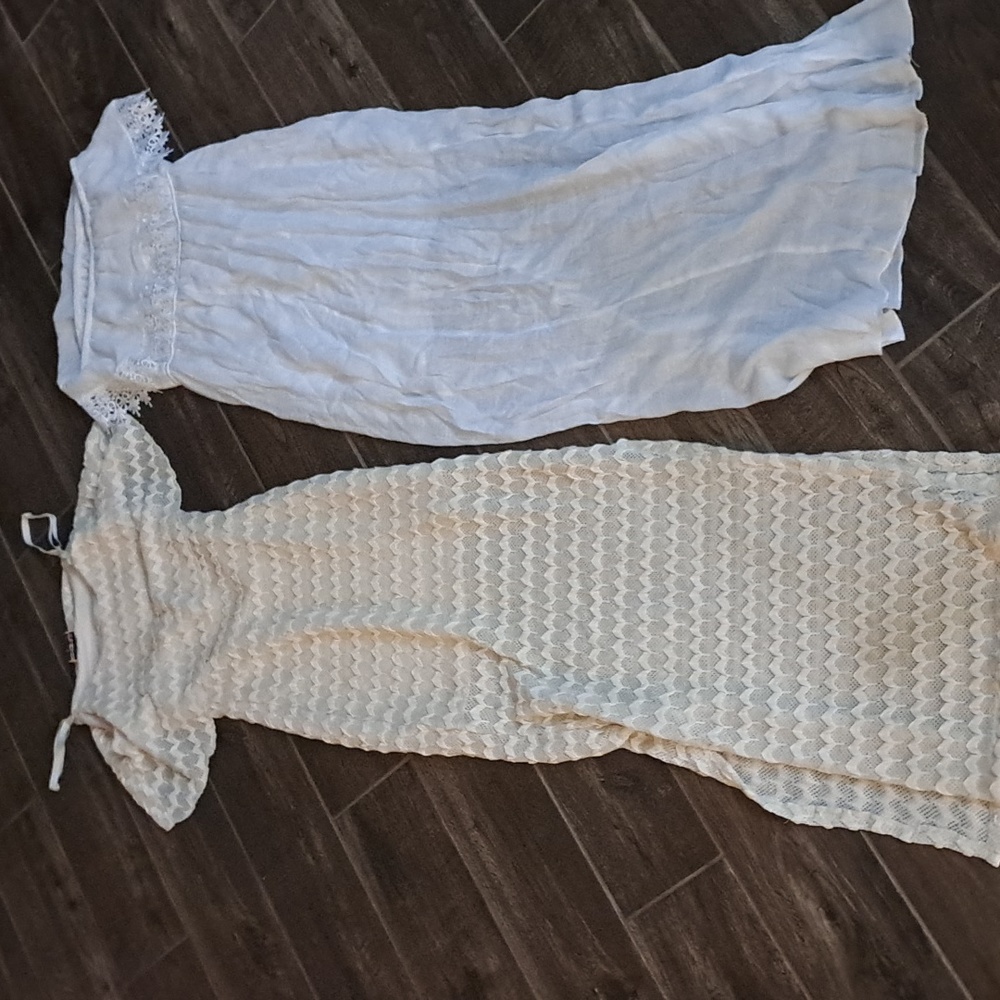 2 perfect beach vacation dresses